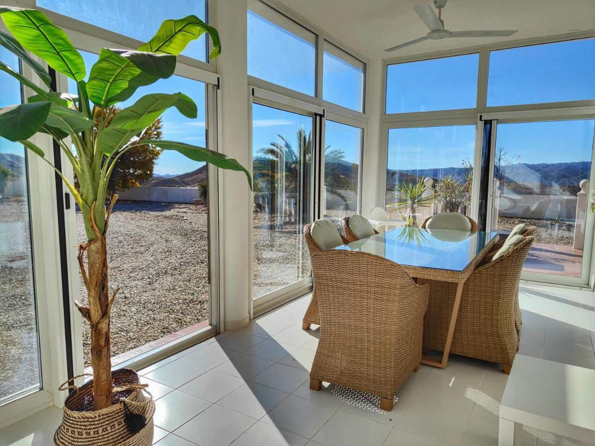 Villa Alta Vista อัลบ็อกซ์ ภายนอก รูปภาพ