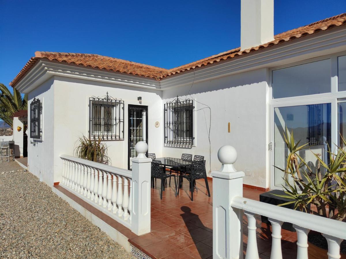 Villa Alta Vista อัลบ็อกซ์ ภายนอก รูปภาพ